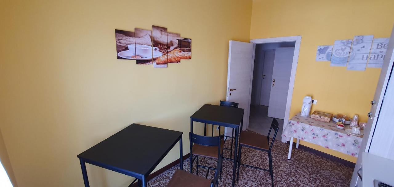 Andrea Affittacamere E B&B Solignano Nuovo Eksteriør bilde