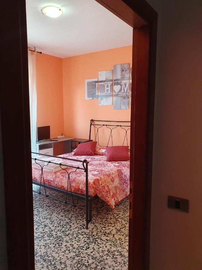 Andrea Affittacamere E B&B Solignano Nuovo Eksteriør bilde